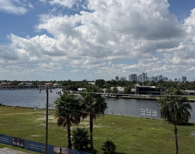 550 Bayshore Drive - Photo Thumbnail 11