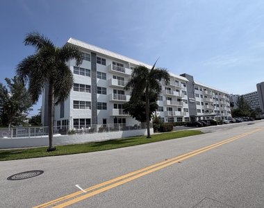 550 Bayshore Drive - Photo Thumbnail 25