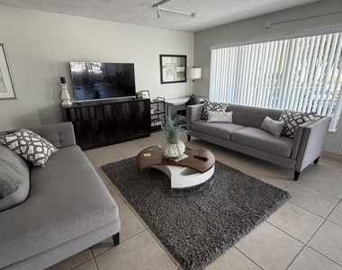 550 Bayshore Drive - Photo Thumbnail 6