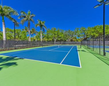 3022 Alcazar Place - Photo Thumbnail 21