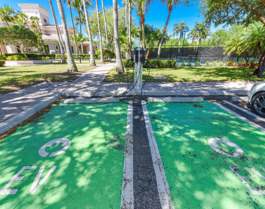 3022 Alcazar Place - Photo Thumbnail 22
