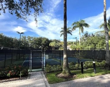 3022 Alcazar Place - Photo Thumbnail 46