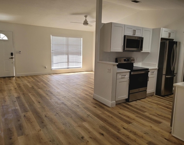 2911 Sw Lucerne Street - Photo Thumbnail 18
