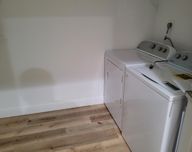 2911 Sw Lucerne Street - Photo Thumbnail 13