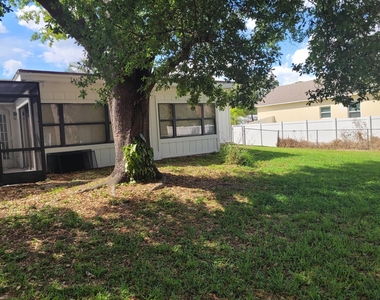 2911 Sw Lucerne Street - Photo Thumbnail 16