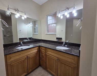 4321 Coquina Winds Way - Photo Thumbnail 25