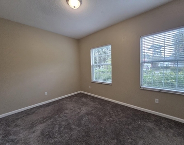 4321 Coquina Winds Way - Photo Thumbnail 40