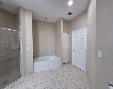 4321 Coquina Winds Way - Photo Thumbnail 26