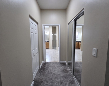4321 Coquina Winds Way - Photo Thumbnail 21