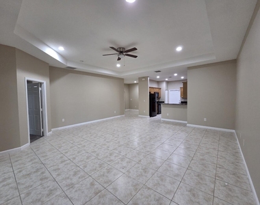 4321 Coquina Winds Way - Photo Thumbnail 12