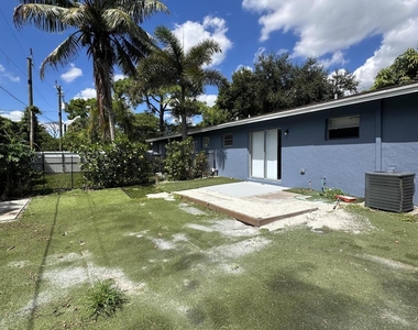 4564 Gulfstream Road - Photo Thumbnail 17