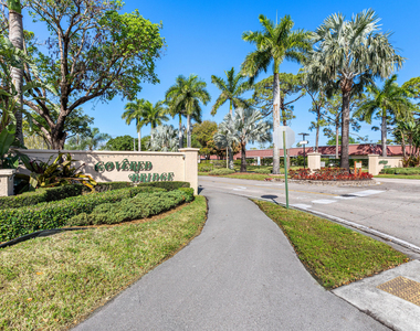 630 Marlboro Oval - Photo Thumbnail 24
