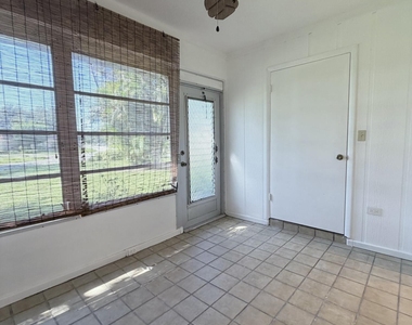 630 Marlboro Oval - Photo Thumbnail 14