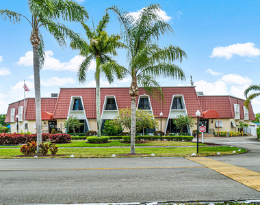 630 Marlboro Oval - Photo Thumbnail 1