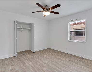 1315 Buchanan Street - Photo Thumbnail 9