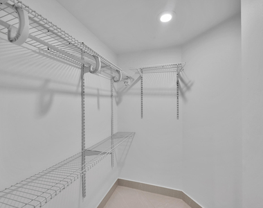17551 Ne 5th Avenue - Photo Thumbnail 24