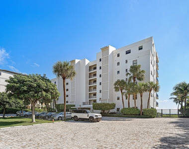 3951 N Ocean Boulevard - Photo Thumbnail 3