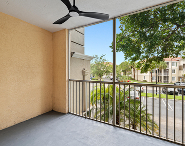 11721 W Atlantic Boulevard - Photo Thumbnail 8