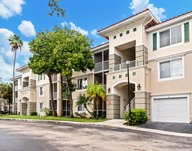 11721 W Atlantic Boulevard - Photo Thumbnail 4