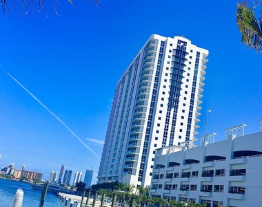 17111 Biscayne Boulevard - Photo Thumbnail 22