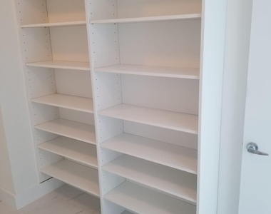 17111 Biscayne Boulevard - Photo Thumbnail 13