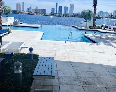 17111 Biscayne Boulevard - Photo Thumbnail 31