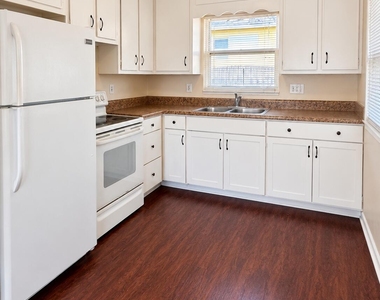 153 N 3rd Street - Photo Thumbnail 5