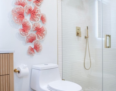 129 E Hart Street - Photo Thumbnail 12