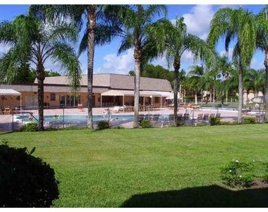 9 Willowbrook Lane - Photo Thumbnail 20