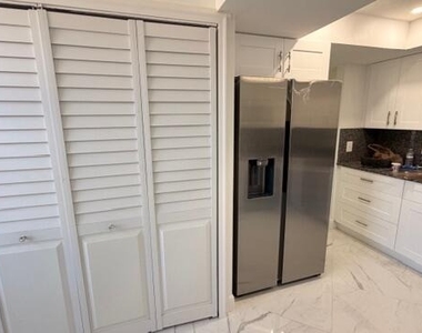 9 Willowbrook Lane - Photo Thumbnail 3