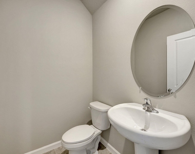 5764 Se Edgewater Circle - Photo Thumbnail 9