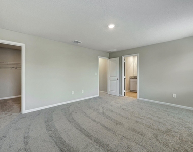 5764 Se Edgewater Circle - Photo Thumbnail 16