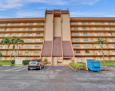 3001 W Rolling Hills Circle - Photo Thumbnail 1
