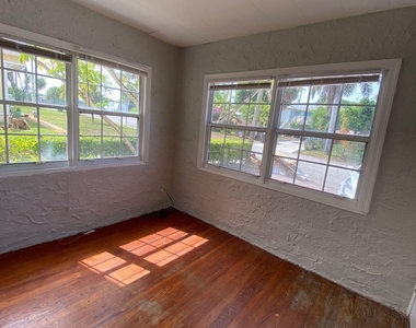 736 Omar Road - Photo Thumbnail 5