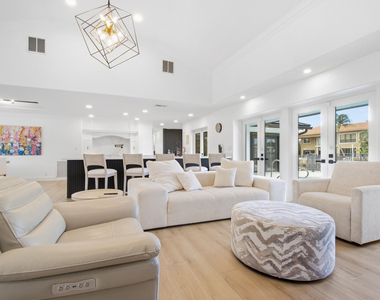 4030 Ne 25th Avenue - Photo Thumbnail 27