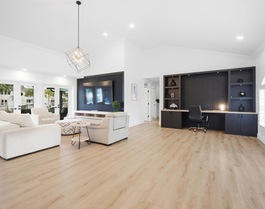4030 Ne 25th Avenue - Photo Thumbnail 25