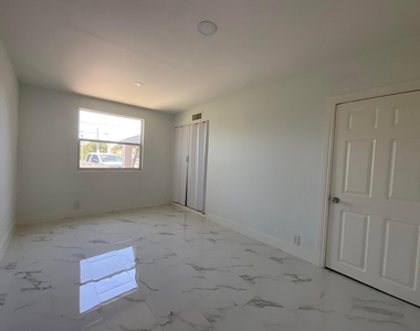 3007 Georgia Avenue - Photo Thumbnail 2