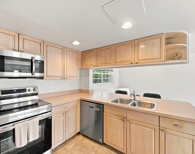 4640 Bougainvilla Drive - Photo Thumbnail 19