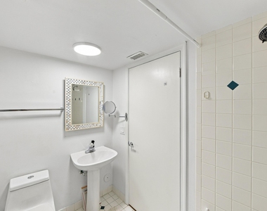 4640 Bougainvilla Drive - Photo Thumbnail 26