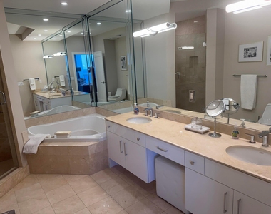 3200 N Ocean Boulevard - Photo Thumbnail 11