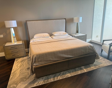 3200 N Ocean Boulevard - Photo Thumbnail 8