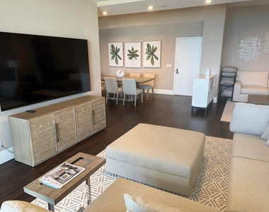 3200 N Ocean Boulevard - Photo Thumbnail 5