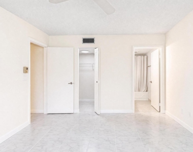 2825 Sw 22nd - Photo Thumbnail 5