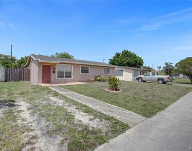 7741 Nw 33rd Street - Photo Thumbnail 2