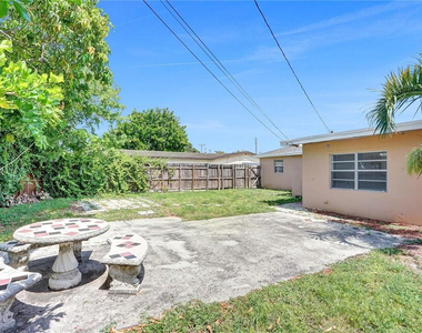 7741 Nw 33rd Street - Photo Thumbnail 25