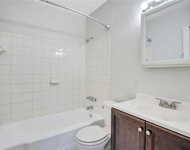 7741 Nw 33rd Street - Photo Thumbnail 10