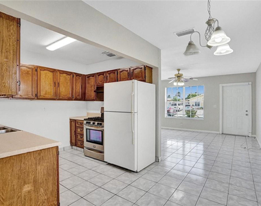 7741 Nw 33rd Street - Photo Thumbnail 15