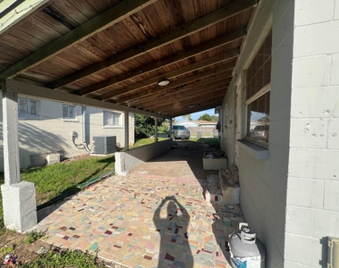 2409 Avenue M - Photo Thumbnail 15