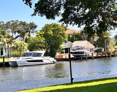 14 Royal Palm Way - Photo Thumbnail 39