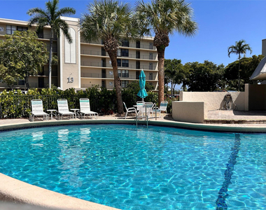 14 Royal Palm Way - Photo Thumbnail 43